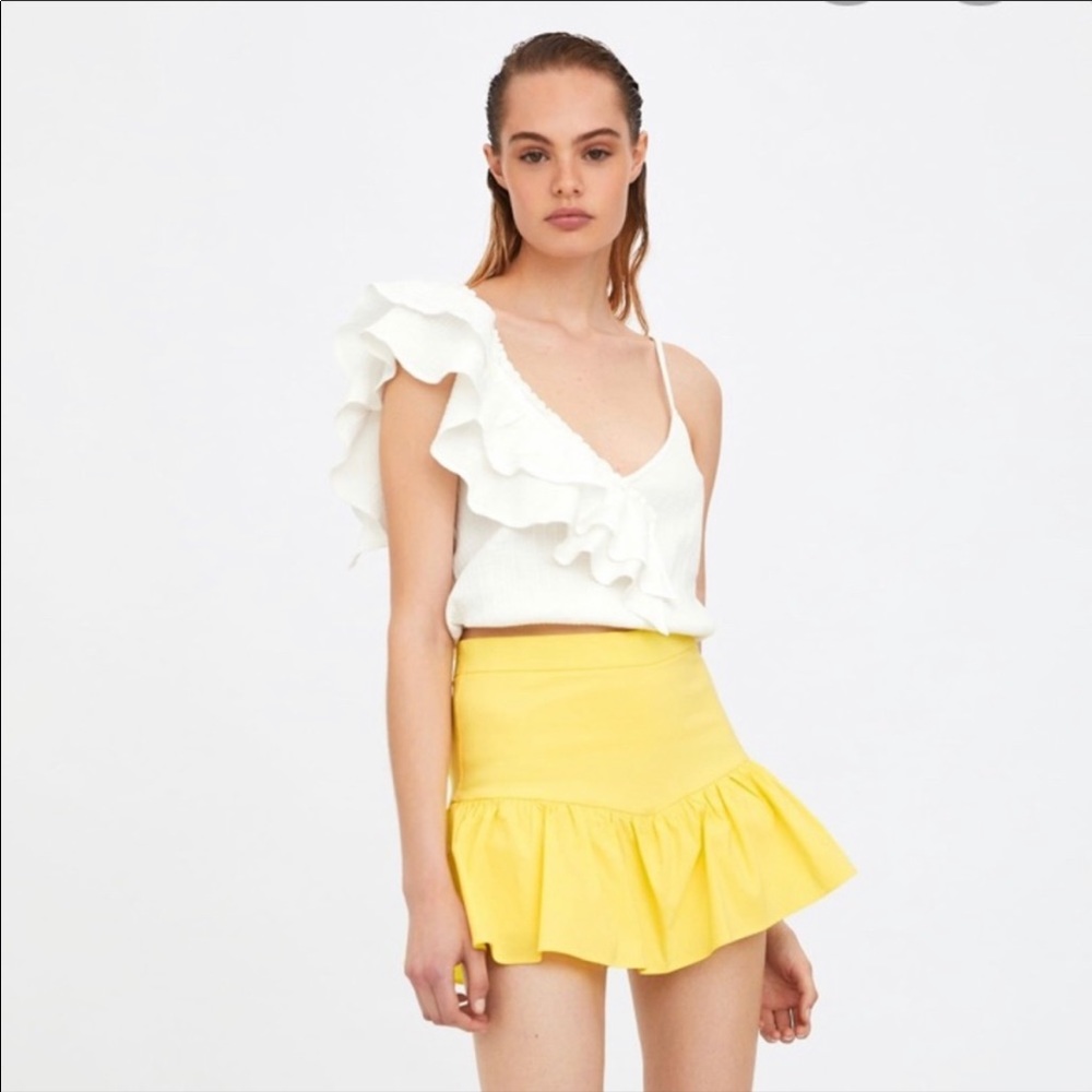 ISO Zara yellow skort